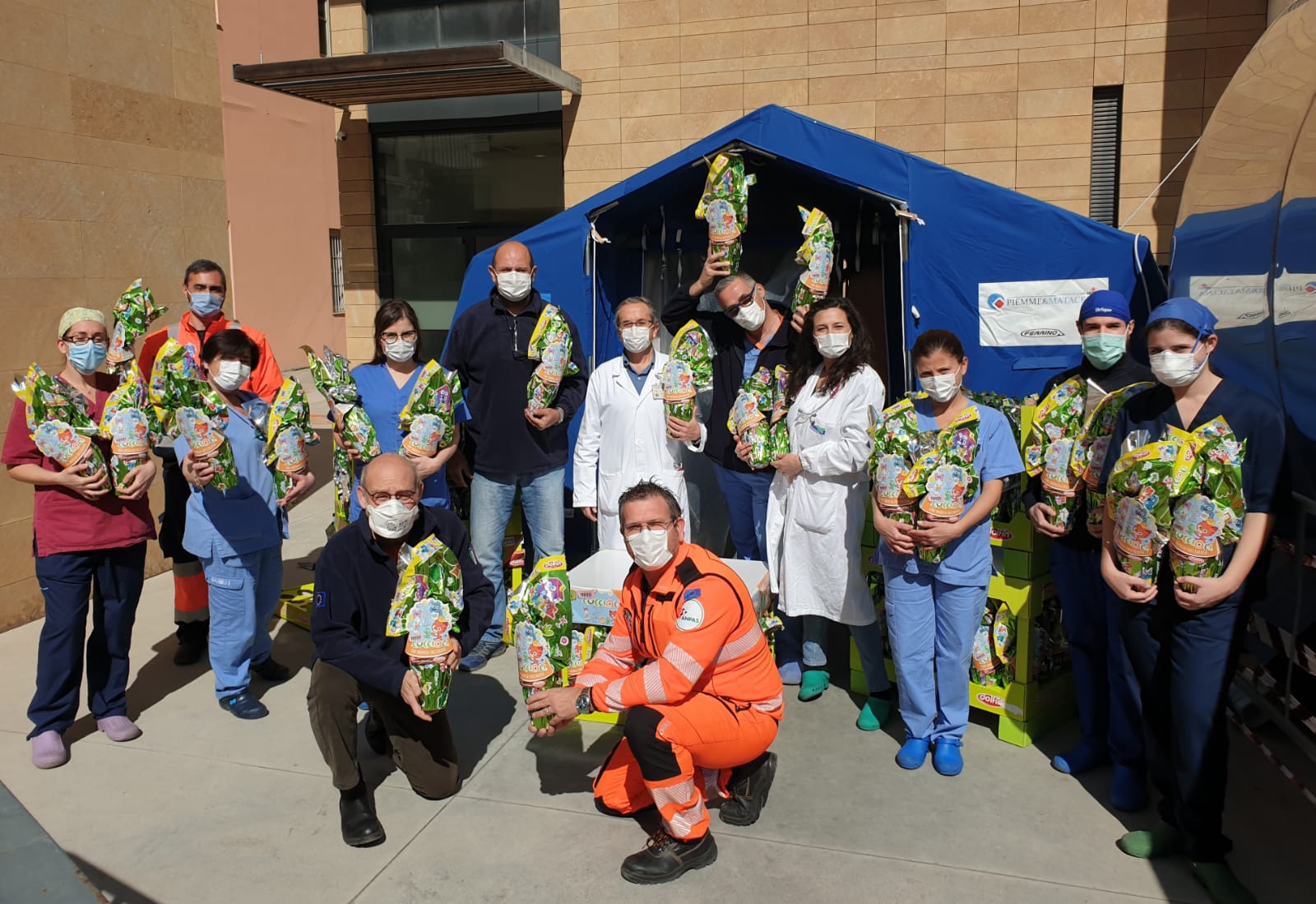 Il DRPC Sicilia consegna le uova di Pasqua Dolfin all'Ospedale dei Bambini di Palermo