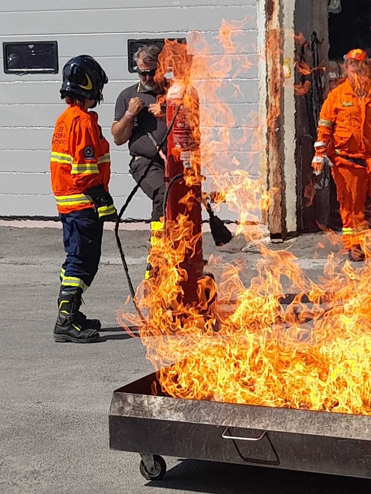 Corsi di quaranta ore per volontari di protezione civile addetti al minuto spegnimento: oggi scade il termine ultimo per la segnalazione dei nominativi