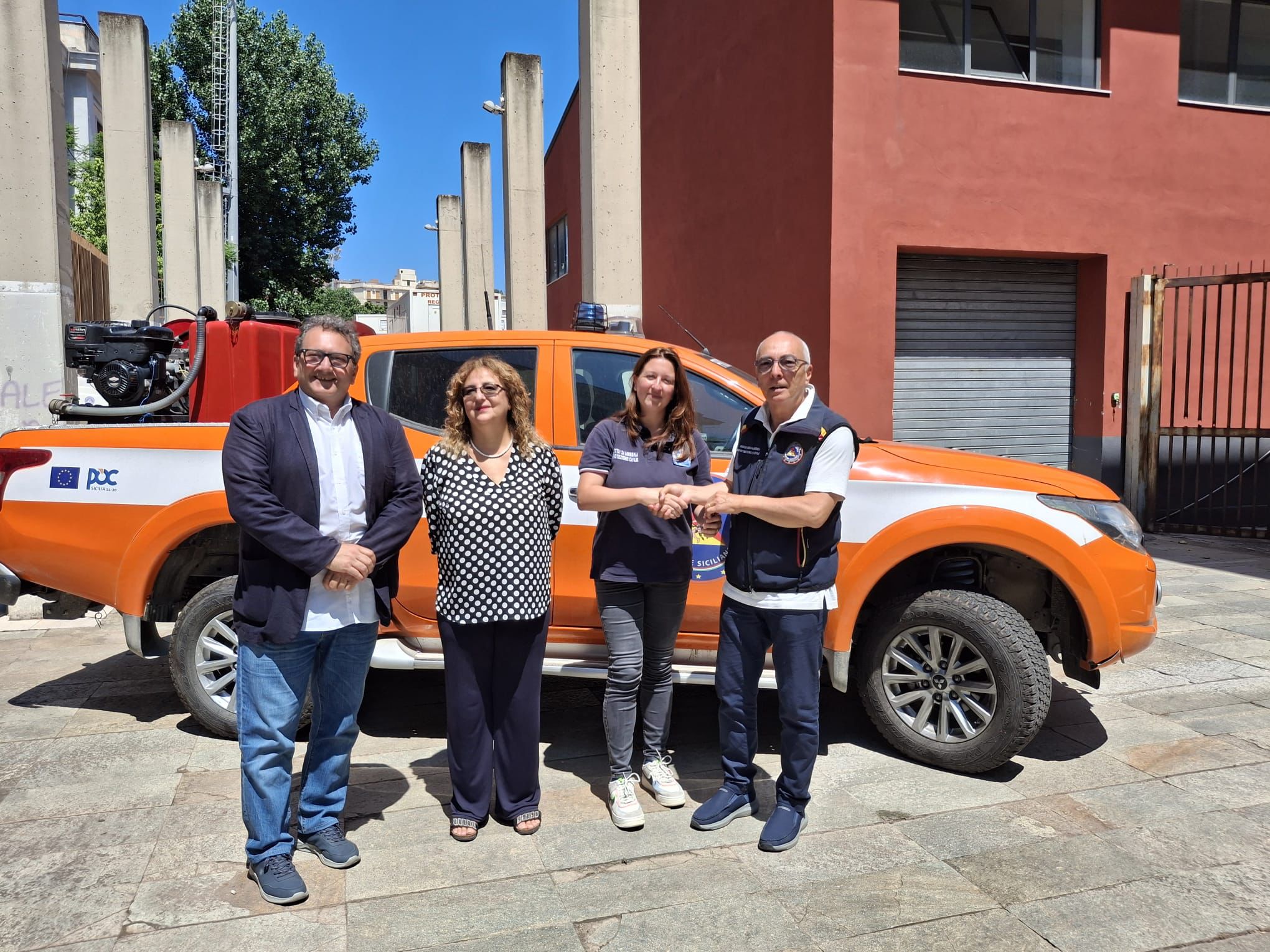 Potenziamento forze a contrasto rischio incendio: a Messina consegnati 5 nuovi mezzi AIB